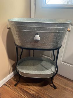 Stainless steel beverage tub with tray and stand 32”H x 23 1/2” L x 16” W