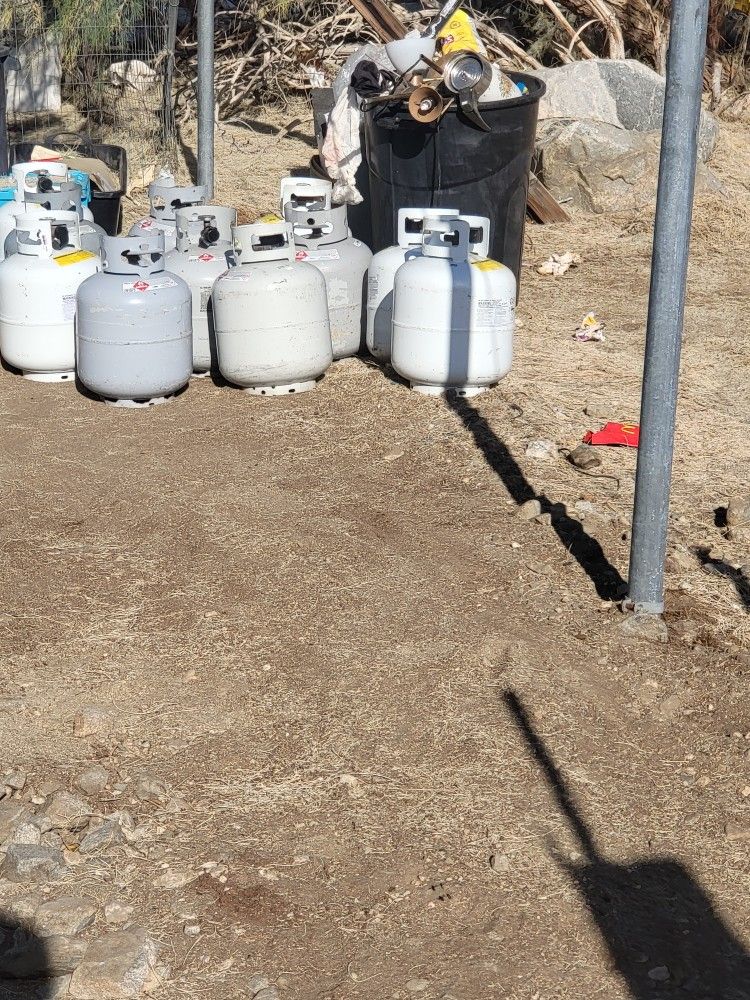 Propane Tanks 
