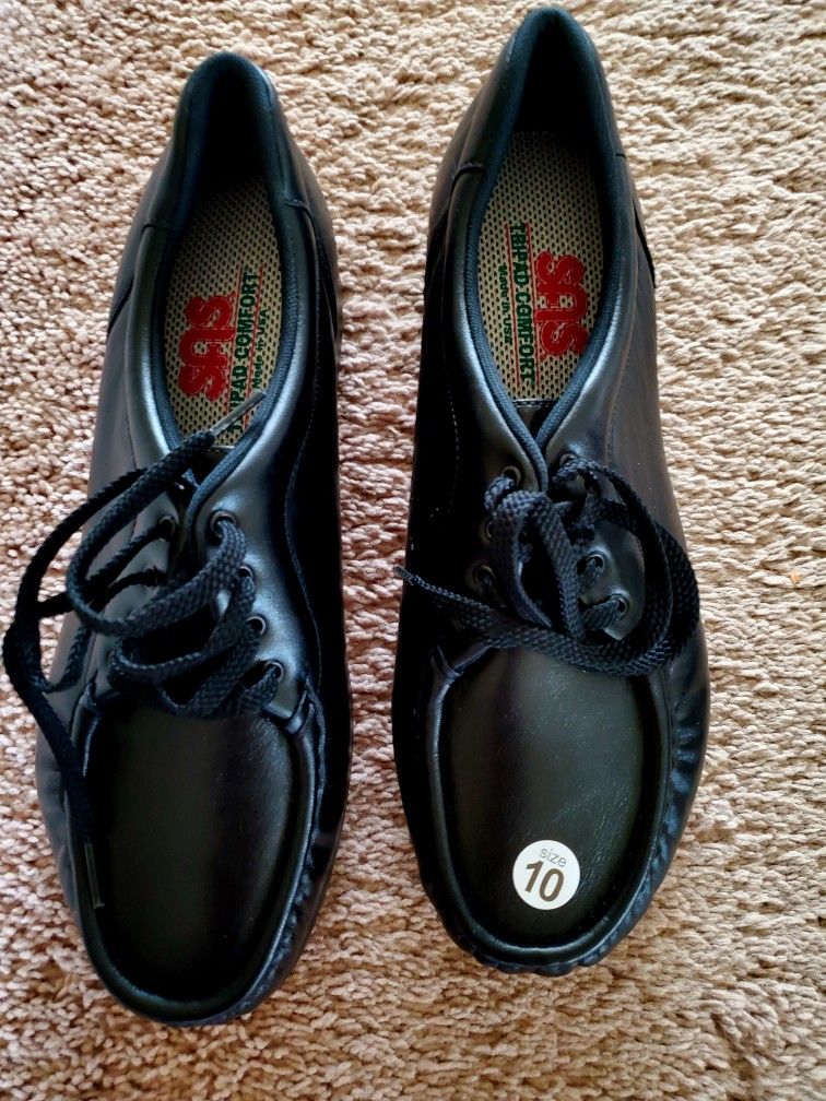 SAS WOMEN 10 USA made