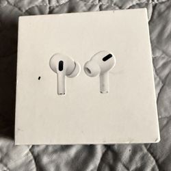AirPods Pro (with Charging Case) – Good Condition