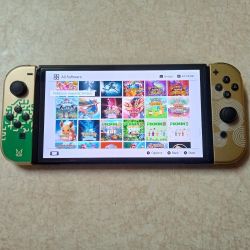 NINTENDO SWITCH OLED with 512GB and Over 100 POPULAR SWITCH Games
