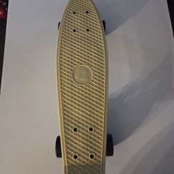 Retrospec Mini Cruiser Skateboard 