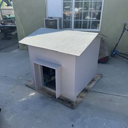 Dog House