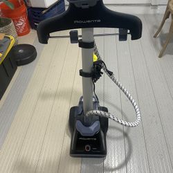 Rowenta Professional Garment Steamer – Fast Wrinkle Killer