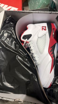 Retro 5 fire red size 8