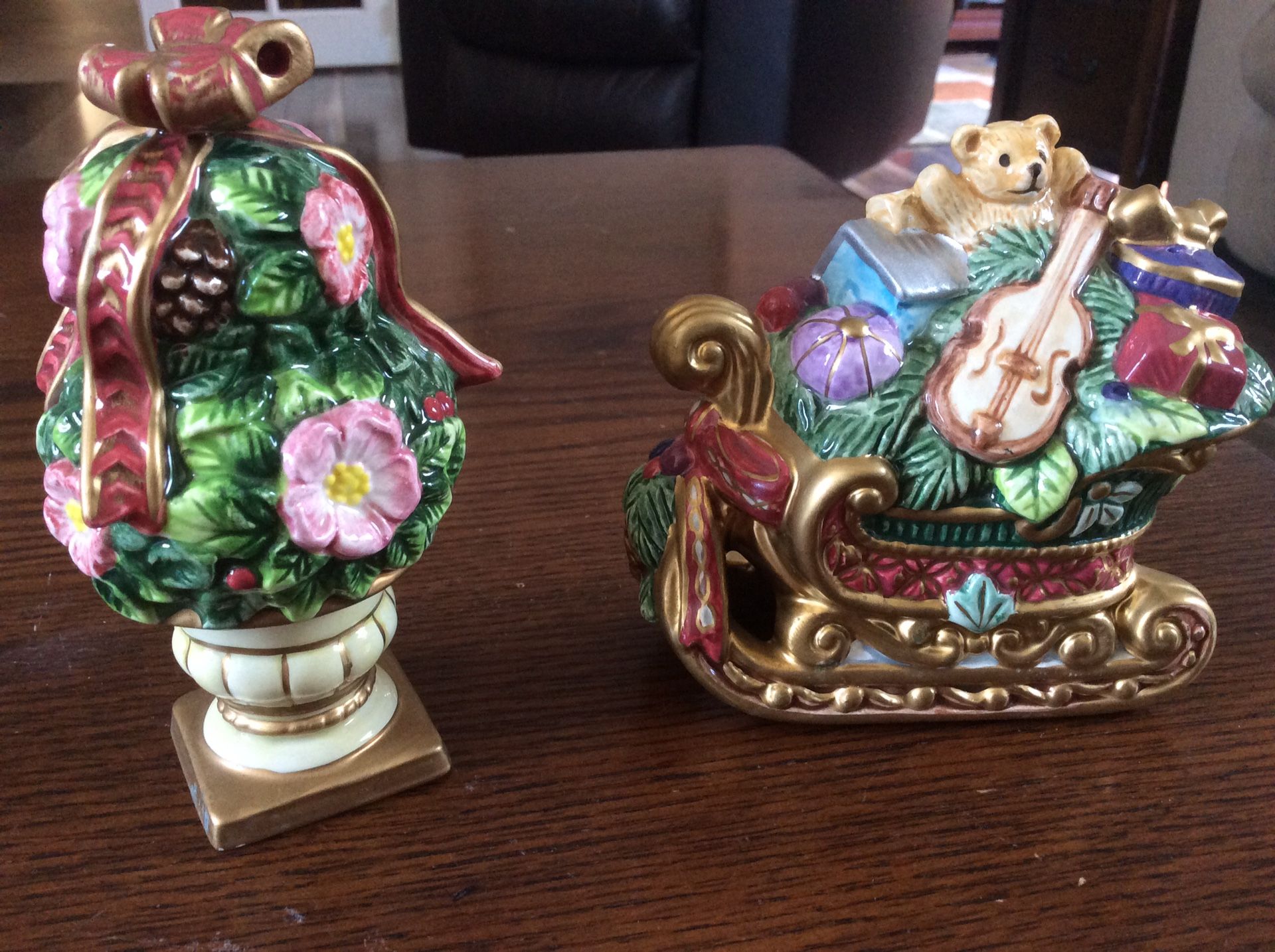 Never used, Christmas sleigh and potted plant salt and pepper shakers