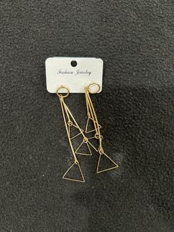 Elegant Gold Triangle And Round Danglers