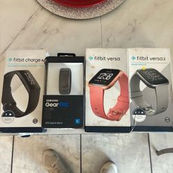 Fitbit & Samsung Smartwatch Bundle – 4 Items