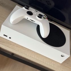 Xbox Series S – 512GB (Robot White) + Controller – Brand New