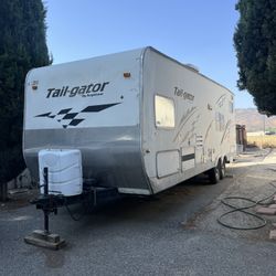 2003 Tail Gator Toy Hauler 