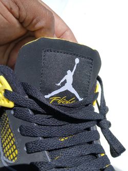** NIKE AIR JORDAN RETRO 4 SNEAKERS/ SIZE 10