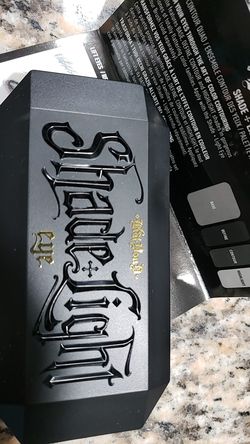 KAT VON D SHADE + LIGHT eye contour quad in RUST