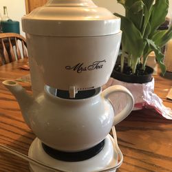 Mrs Tea Electric Tea Pot By Mr coffee