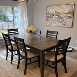 Large Table With Chairs 
