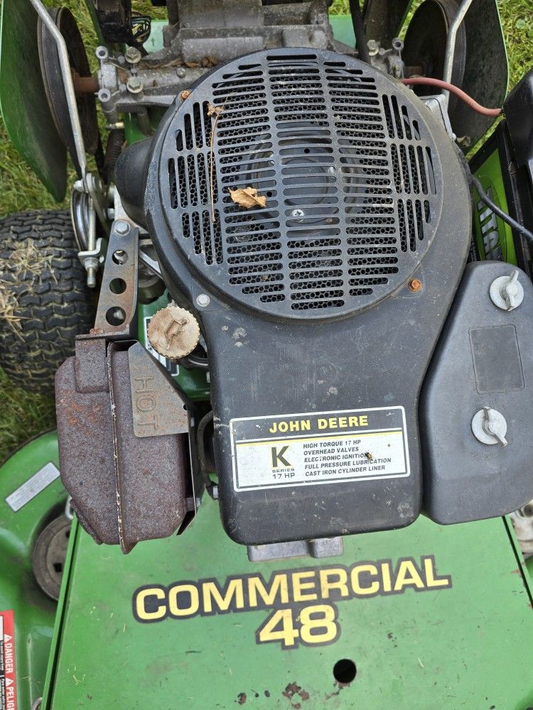 John Deere Commercial Walk Behind 