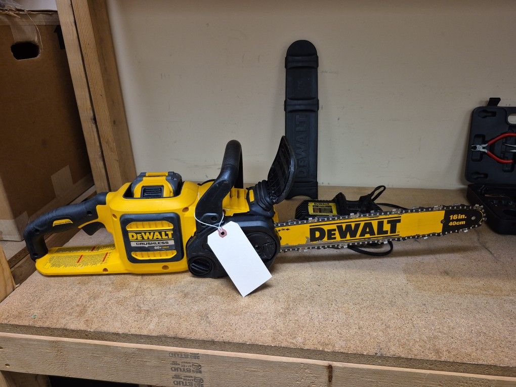 Dewalt DCCS670 Brushless 60V Max Chainsaw 16"