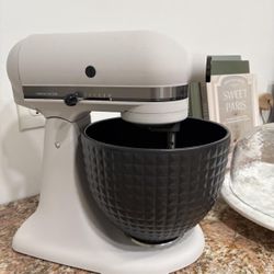 Kitchen Aid Mixer