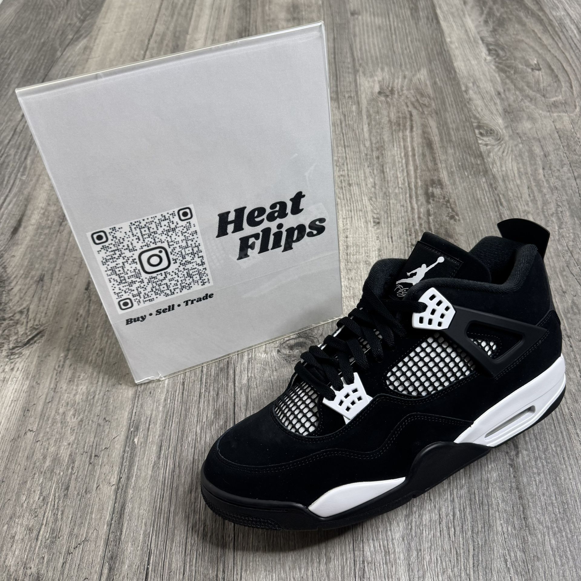 Jordan 4 ‘White Thunder’