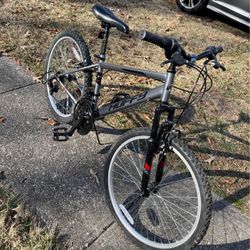 Huffy 24” Rock creek boys mountain bike