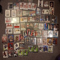 68 UofA And ASU CARDS HALF JERSEYS AND/OR AUTOS THERES 37 Rcs On Up Then 31 Autos And Jerseys A Lot Low Numbered A Pair Of Booklets And Relics