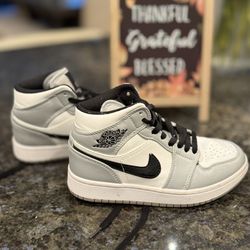 Youth Nike US Size 6 