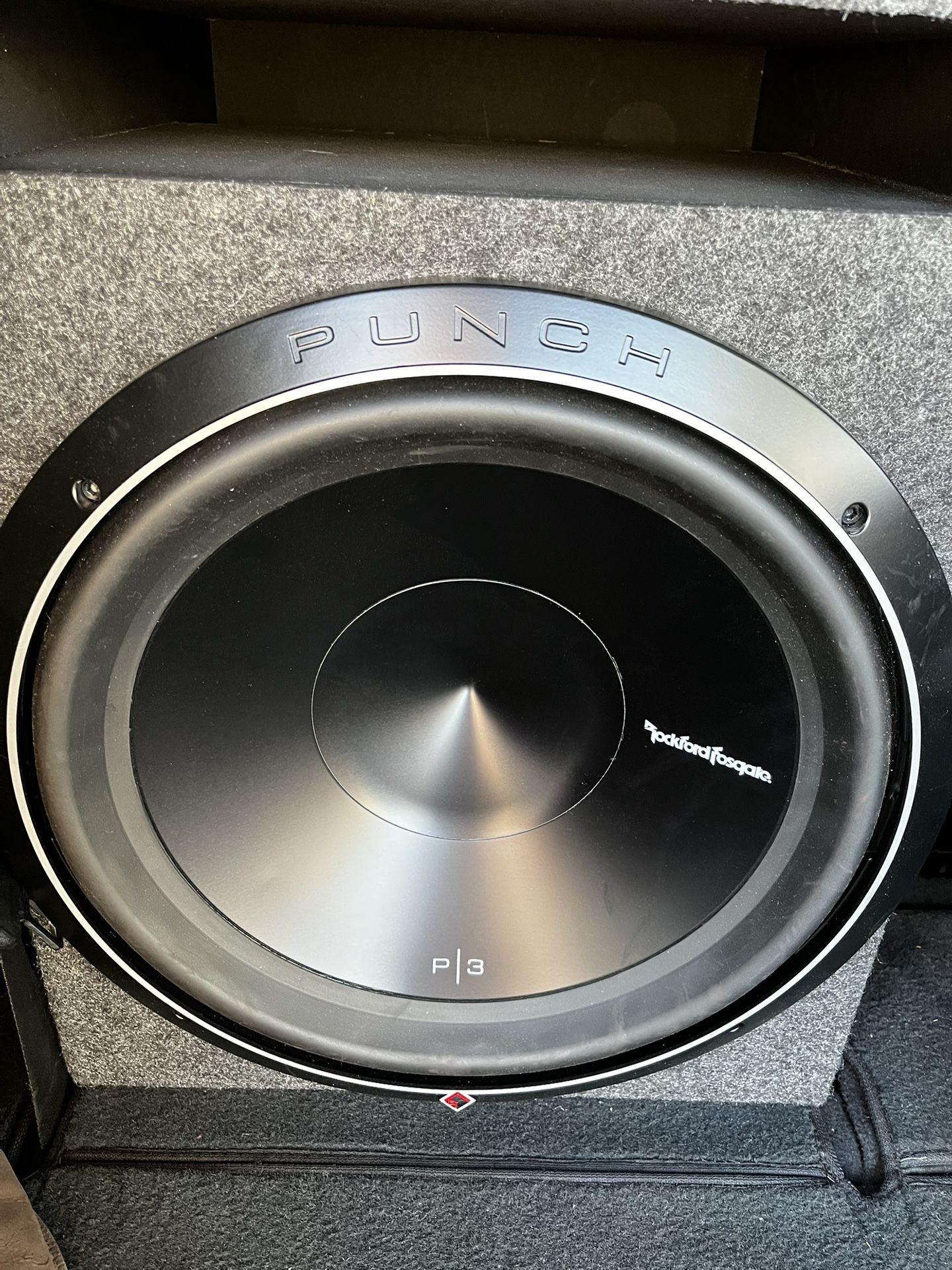 15 Rockford Fosgate Subwoofer