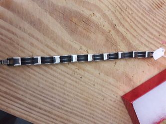 Stainless steel bracelet