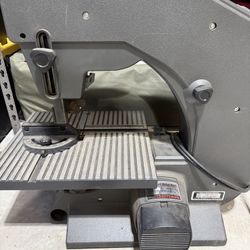 Craftsman 10” Benchtop Band Saw – Variable Speed, Model 135.244200