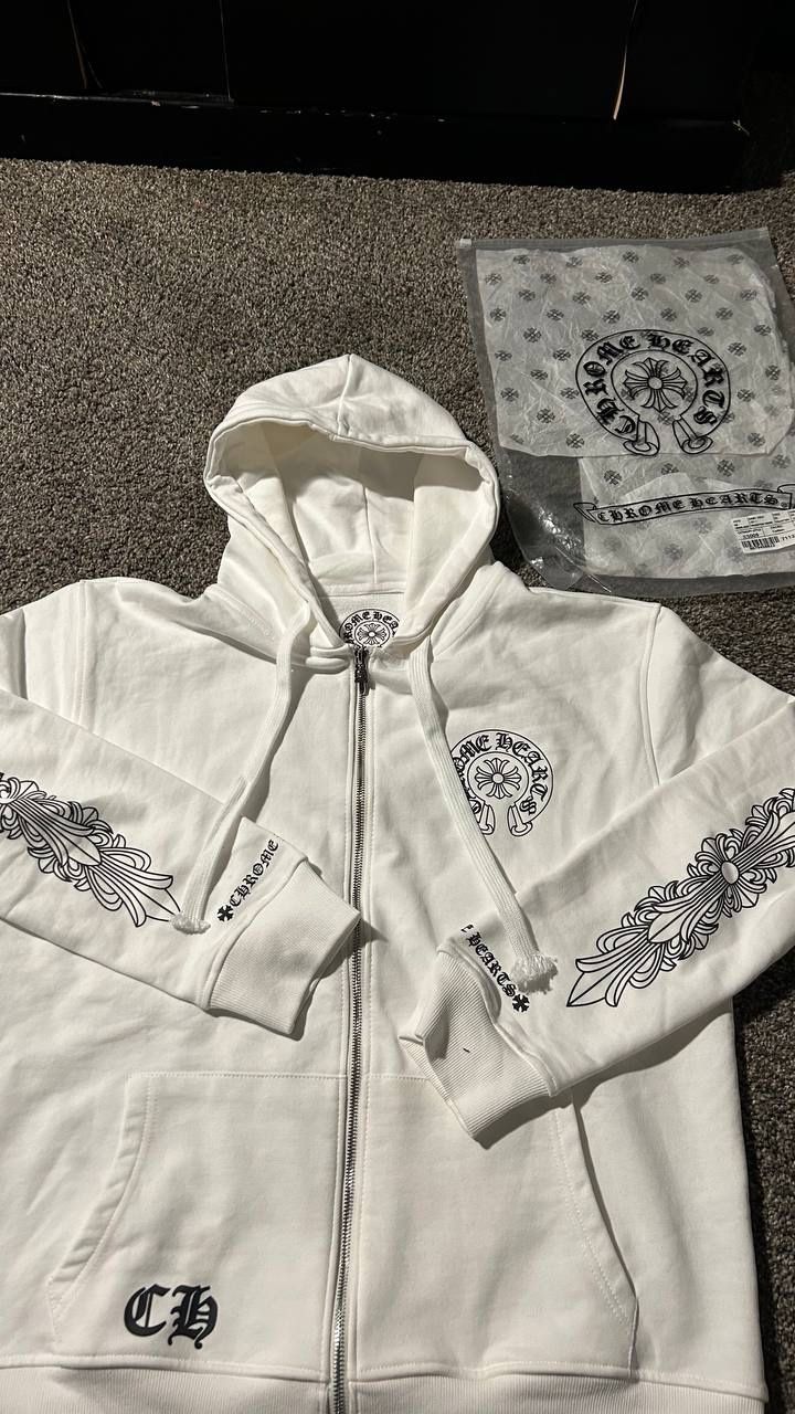 White Chrome Hearts Jacket/hoodie|Size Small|Amazing Quality