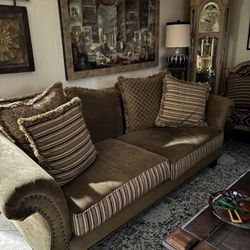 Fine Living Room Sofa Set