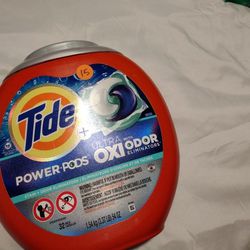 Detergente Tide Pods 32 Packs