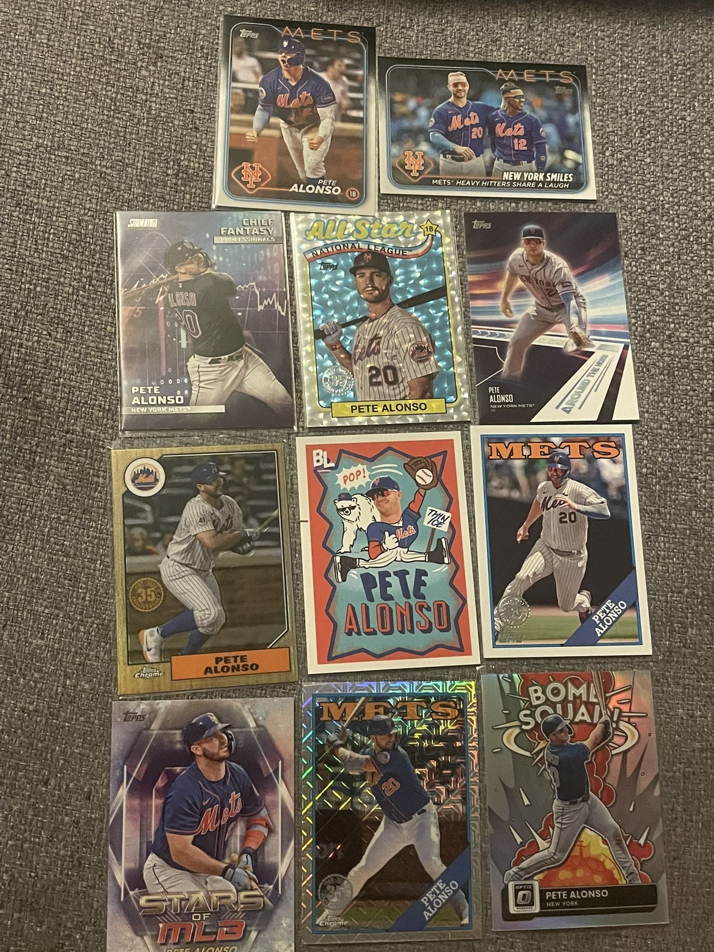 Pete Alonso Card Lot