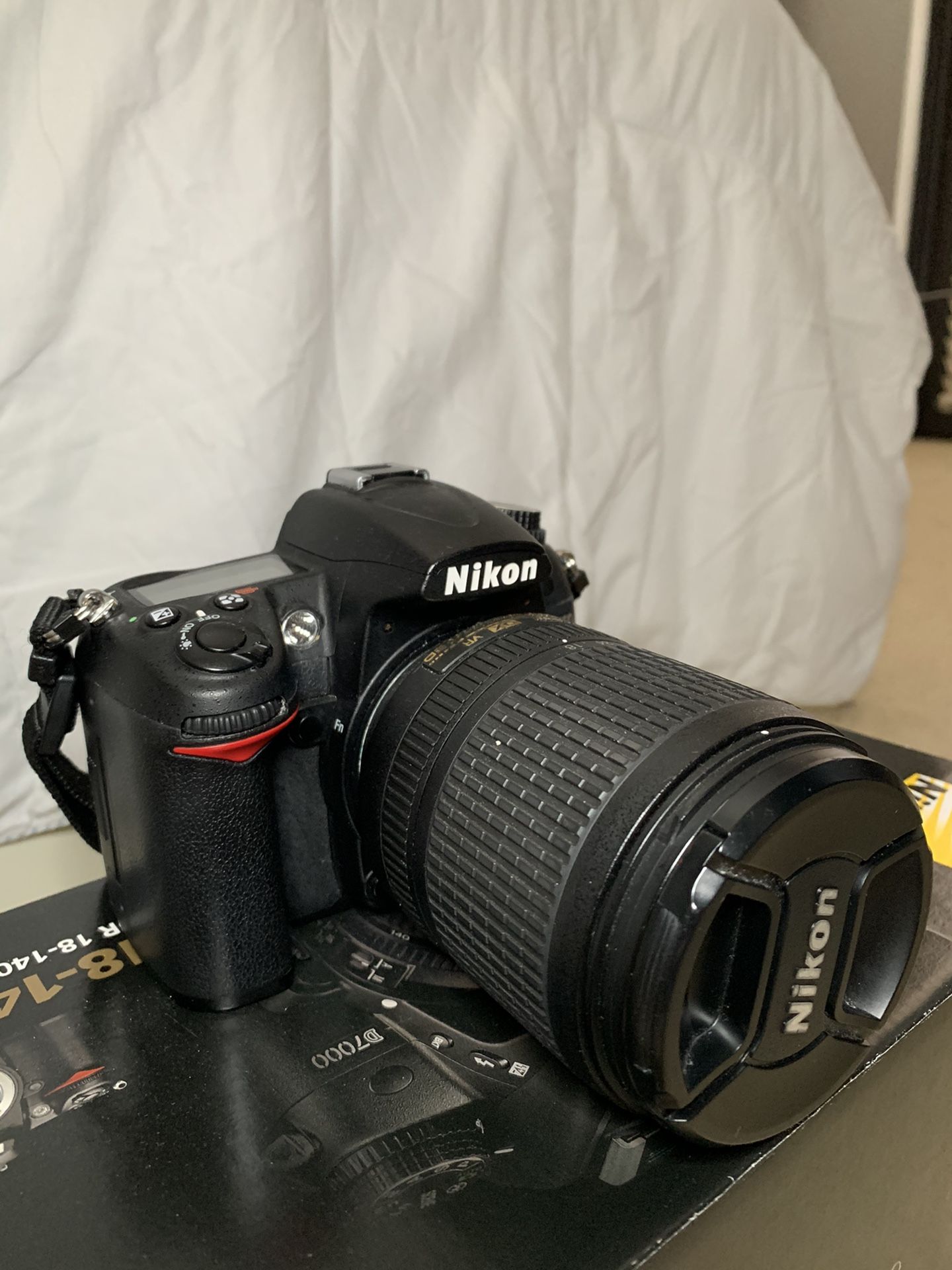 NIKON D7000 18-140 VR KIT