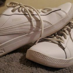 Women Puma Shoes