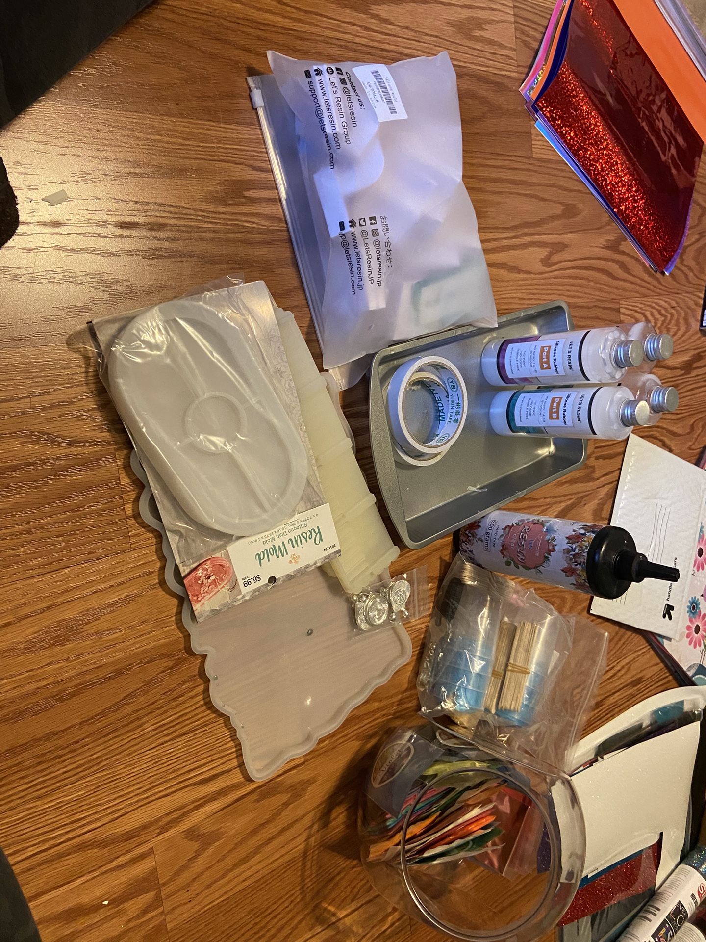 Resin And Silicon Molds