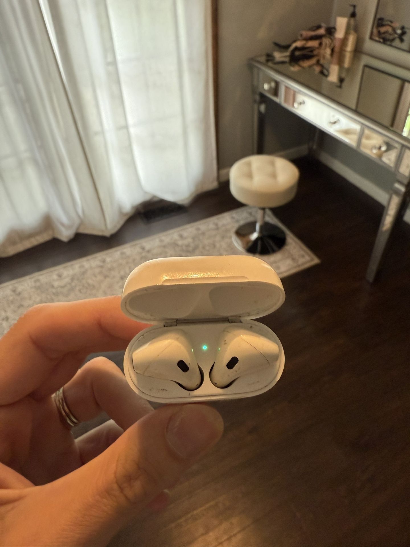 AirPods Gen 1