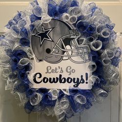 Beautiful Dallas Cowboy Wreath