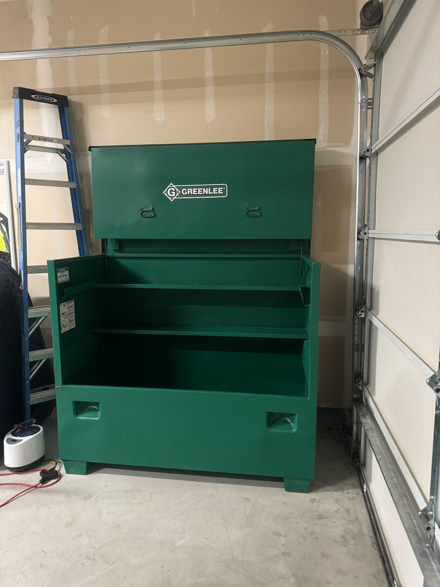 Job Box