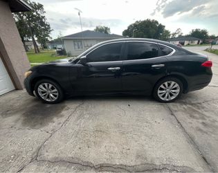 2011 Infiniti M37