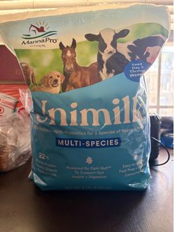 Unimilk milk replacer with probiotics for 5 species of young animals