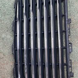 Front Chrysler Grill For 2012