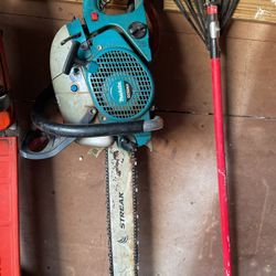 Makita Chain Saw 