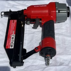 CRAFTSMAN CMPFN16SB 16GA 2-1/2" FINISH NAILER 