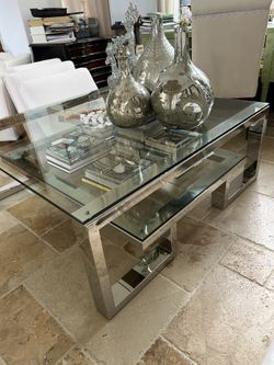 Mitchell Gold Bob Williams Table