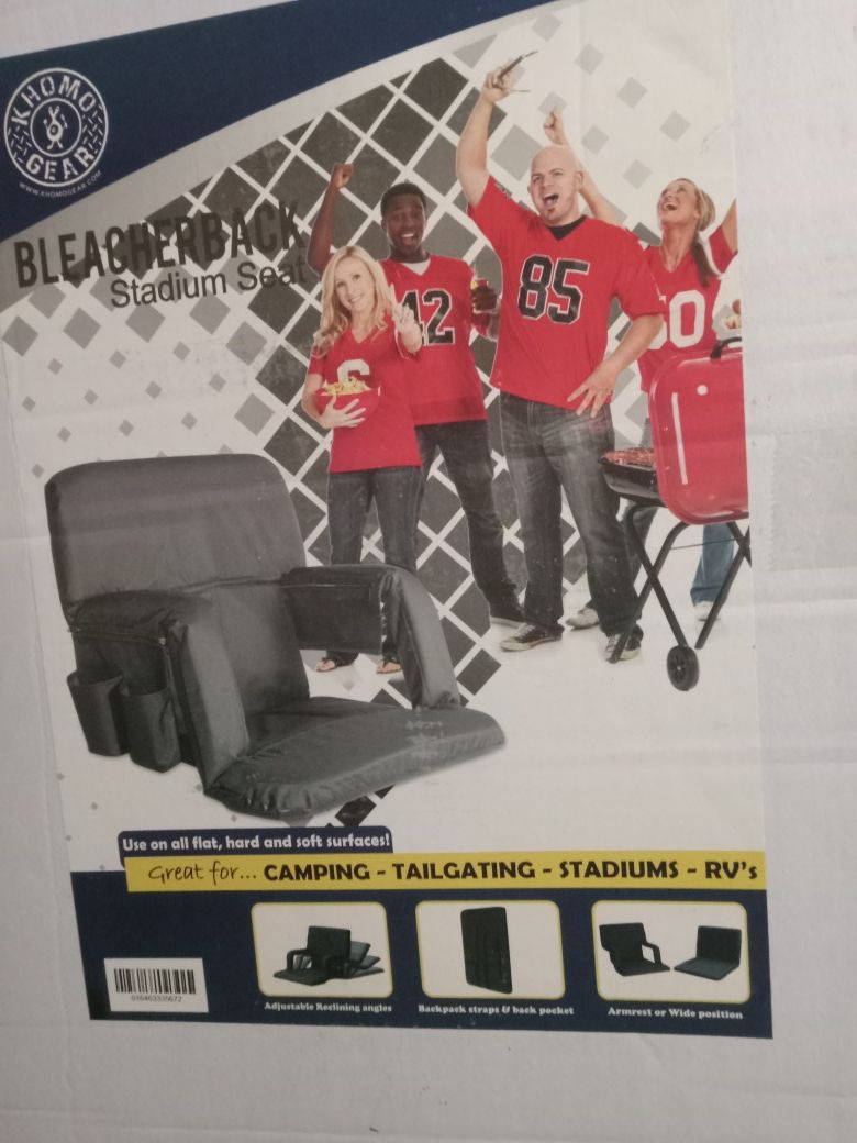 ***BRAND NEW ****BLEACHER Back Seat*****