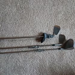 Left Handed Medicus Training Dual Hinged Driver and 5 Iron All For $35
