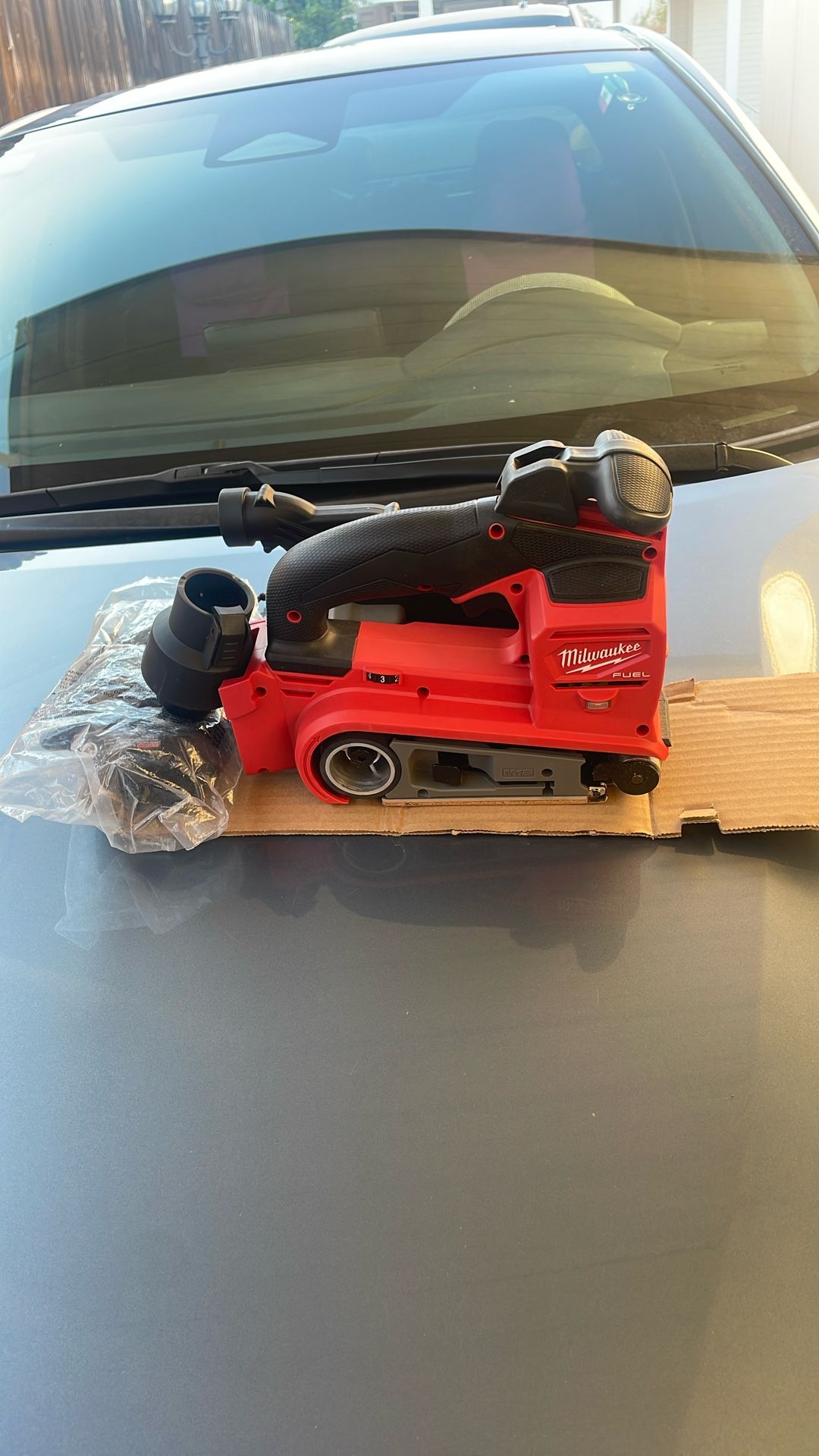 M18 FUEL 18-Volt Lithium-Ion Cordless Belt Sander (Tool-Only)