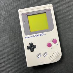 Nintendo Game Boy - Model DMG - 01