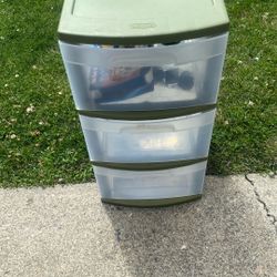 Three Door Dresser I’m Asking $10