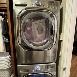 LG Front Load Washer/dryer Set (stackable), W/ Steamdry 